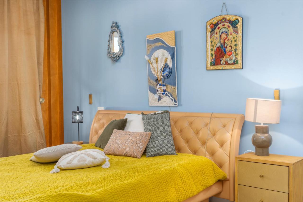 Lucilla Home - Apt Con Wifi Nel Cuore Di Udine Kültér fotó